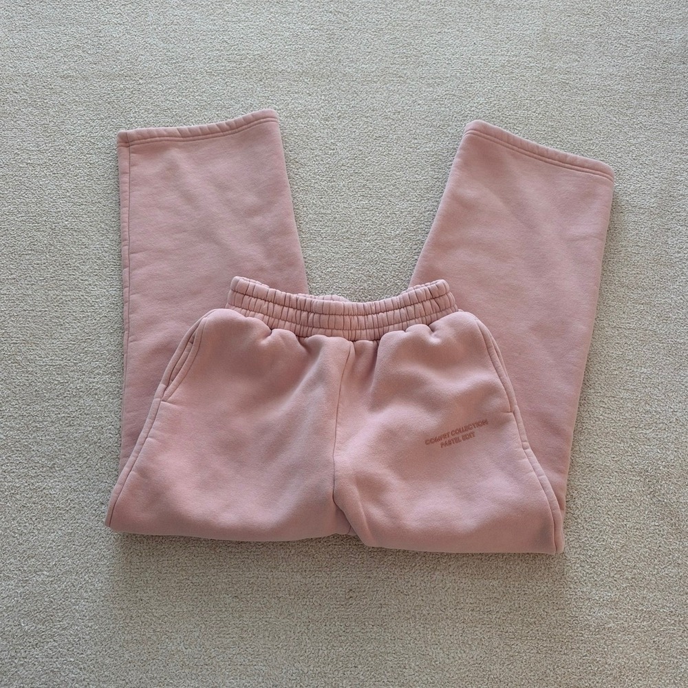 Comfrt Women's Straight Leg Pant size Small in Pastel Pink